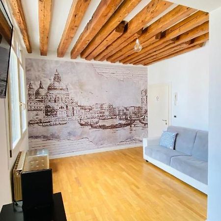 San Maurizio Apartment Venedik Dış mekan fotoğraf